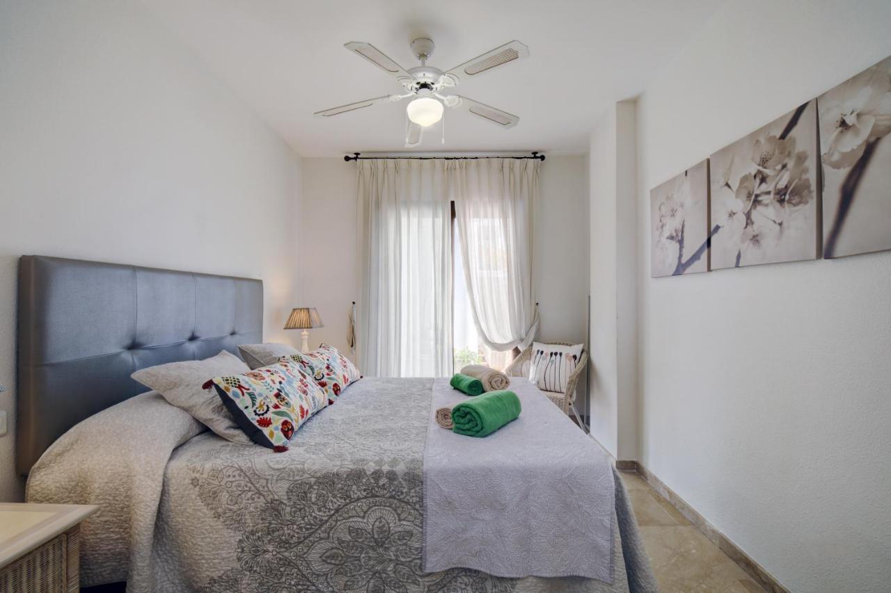 Apartamento 409 Marina Real Puerto De La Duquesa Playa มานิลบา ภายนอก รูปภาพ
