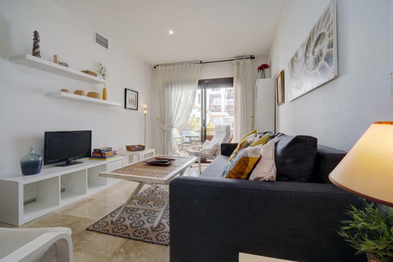 Apartamento 409 Marina Real Puerto De La Duquesa Playa มานิลบา ภายนอก รูปภาพ